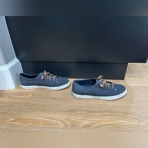 Sperry Topsiders women’s size 9